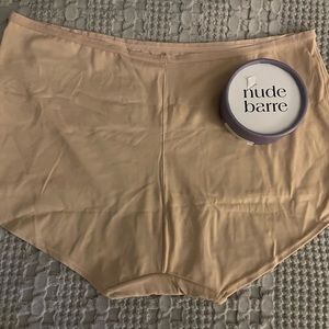 NIB Nude Barre Women’s Girlshorts